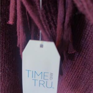 Time and Tru Women's Burgundy Sweater with Fringe